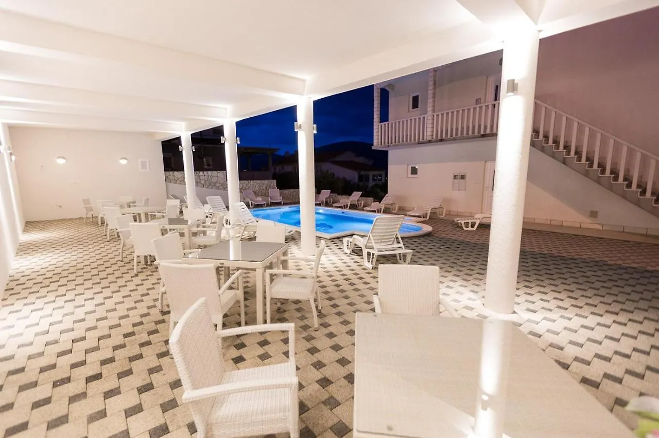 Apartment In Okrug Donji With Sea View, Balcony, Air Conditioning, Wifi 5166-6 Donji Okrug